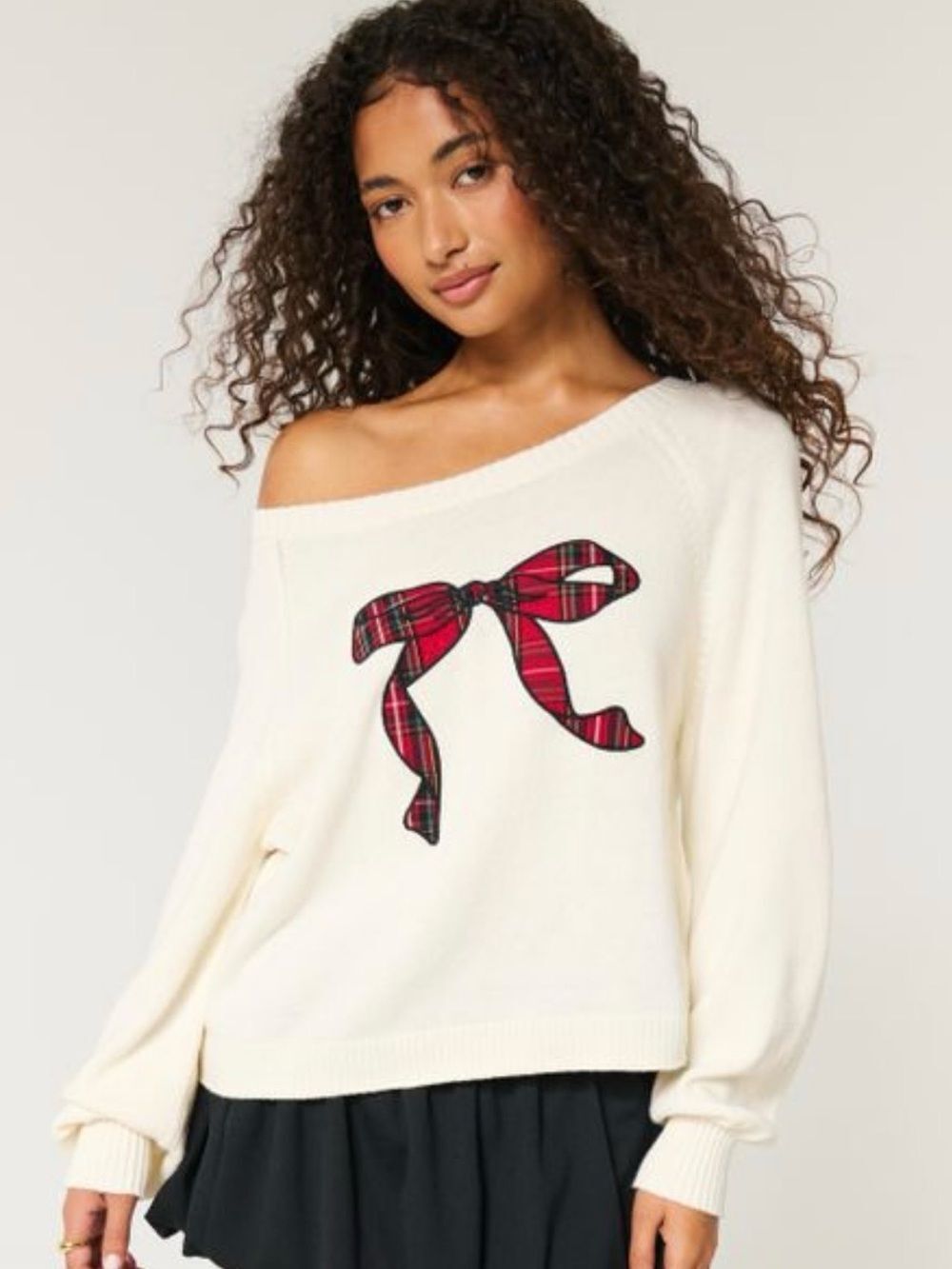 Hollister Cream Off Shoulder Plaid Bow Sweater Size M
